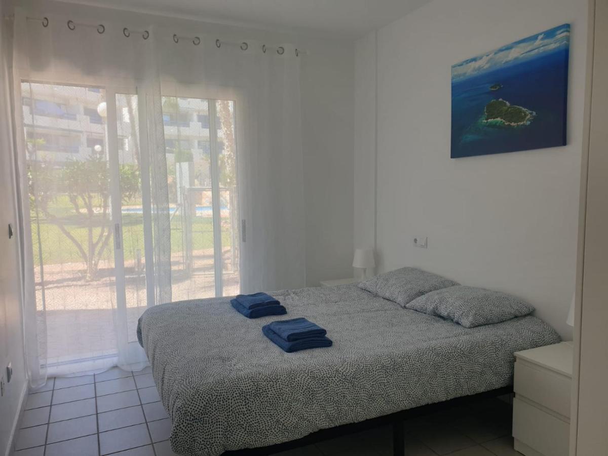 La Calma - One Bedroom Apartment By The Pool In Playa Flamenca Orihuela Eksteriør bilde